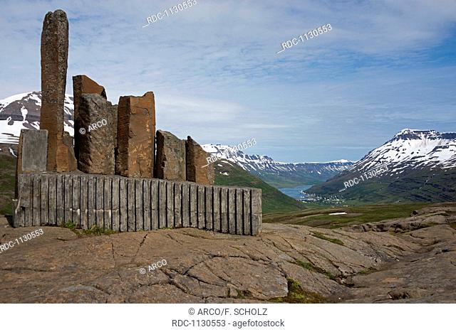 Monument, Landscape between Seydisfjordur and Egilsstadir, view to Seydisfjordur, Iceland / SeydisfjÃ¶rdur