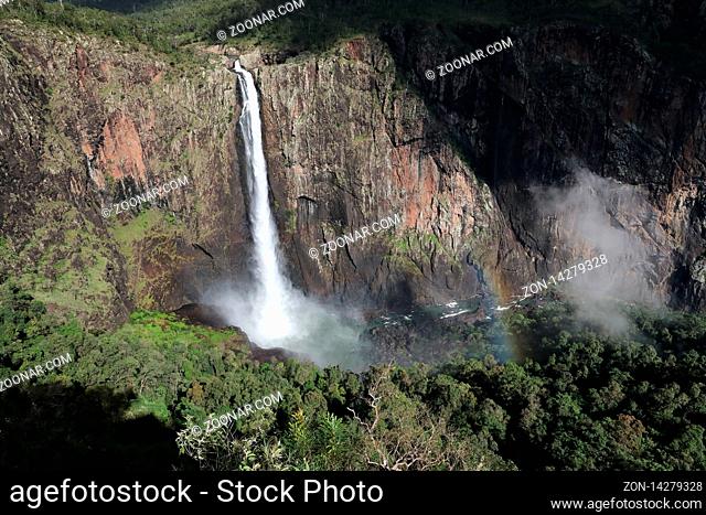 Wallaman Falls, Girringun National Park, Queensland , Australia