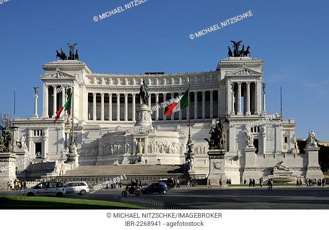 Monument to Vittorio Emanuele II, Piazza Venezia, Rome, Italy, Europe