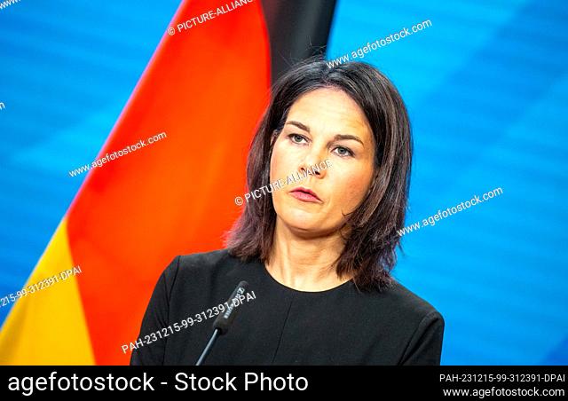 15 December 2023, Berlin: Annalena Baerbock (Bündnis90/Die Grünen), Foreign Minister, takes part in a press conference alongside her counterpart