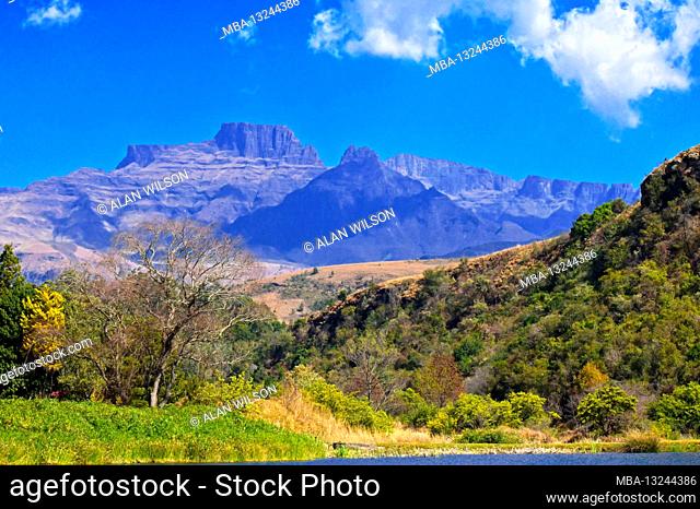 View of Cathkin Peak [3149m] in the Drakensberg Mountains, KwaZulu Natal, South Africa
