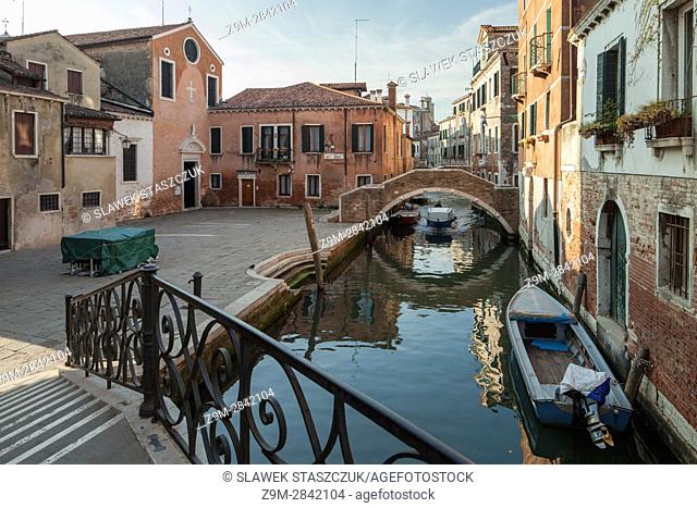 Morning in the sestier of San Polo, Venice, Italy