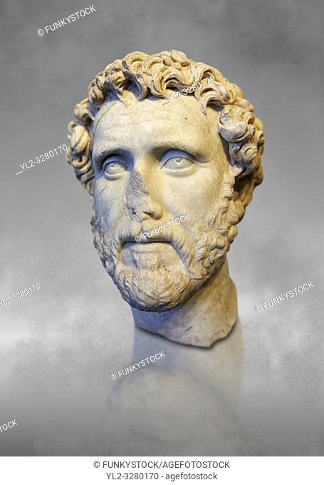 Roman portrait bust of Emperor Antoninus Pius, 138-161 AD. Titus Fulvius Aelius Hadrianus Antoninus Augustus Pius, also known as Antoninus