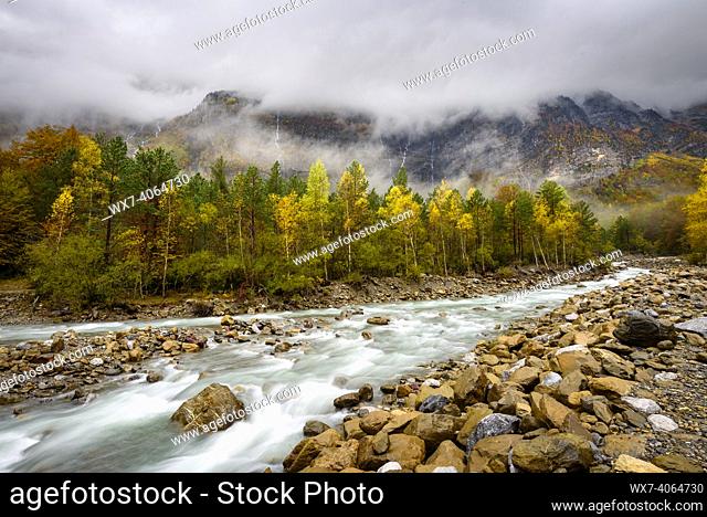 Pineta Valley in autumn after a heavy rain (Ordesa and Monte Perdido NP, Spain)