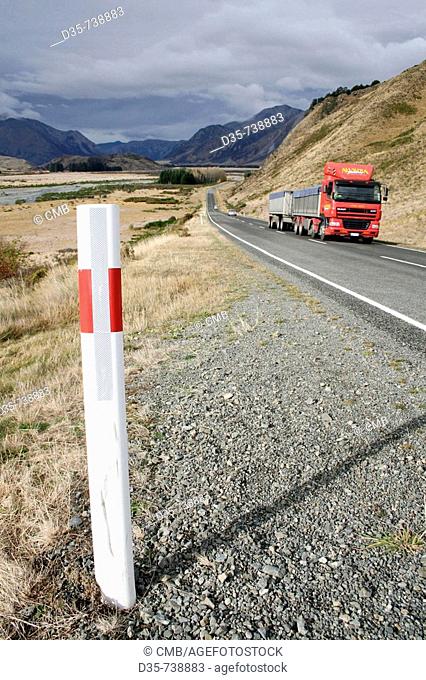 Highway 73 through Arthurs Pass National Park, Southern Alps, West Coast, South Island, New Zealand