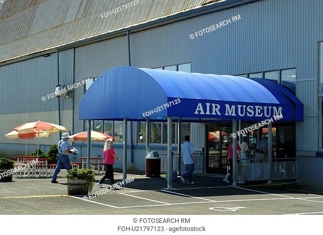 Tillamook, OR, Oregon, Pacific Ocean, Pacific Coast Scenic Byway, Rt Route, Highway 101, Tillamook Air Museum, planes, aircraft