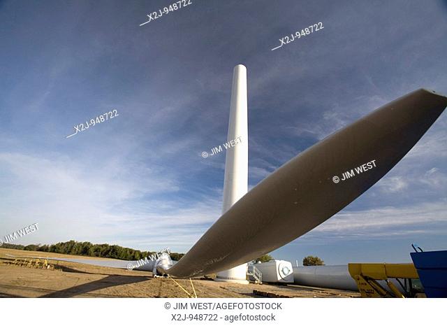 Ubly, Michigan - Wind turbines under construction at the Noble Thumb Windpark  The wind farm will generate 69 megawatts of electricity using 46 wind turbines...