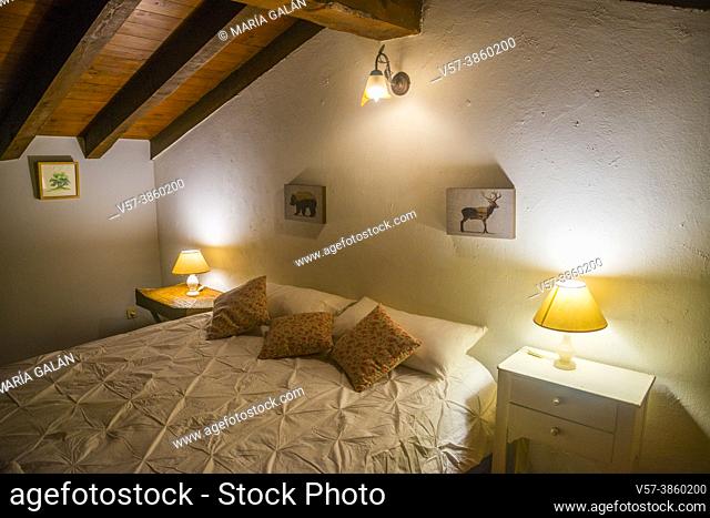 Bedroom in rural house. La Hiruela, Madrid province, Spain