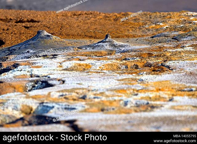 fumaroles and colorful sulfur efflorescence in the solfatar area of hverarönd, also called námaskarã°, námafjall, mã½vatn region in northern iceland