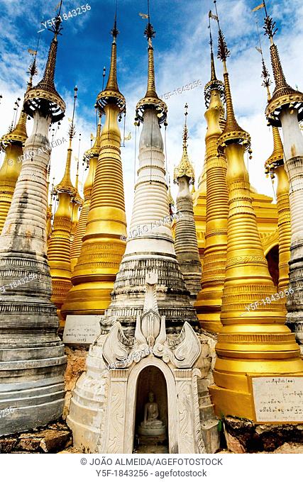 Golden stupas at temples of Inthein, Linle lake