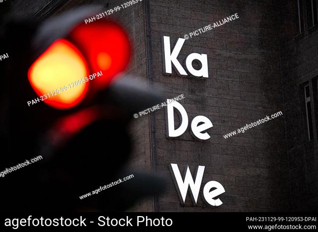 dpatop - 29 November 2023, Berlin: View of the KaDeWe lettering on an exterior wall. Signa Holding GmbH, owned by Austrian real estate and retail entrepreneur...