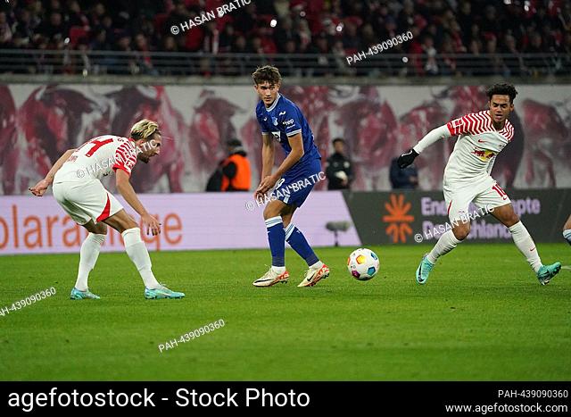 16.12.2023, Red Bull Arena, Leipzig, GER, 1.FBL, RB Leipzig vs TSG 1899 Hoffenheim , DFL regulations prohibit any use of photographs as image sequences and/or...