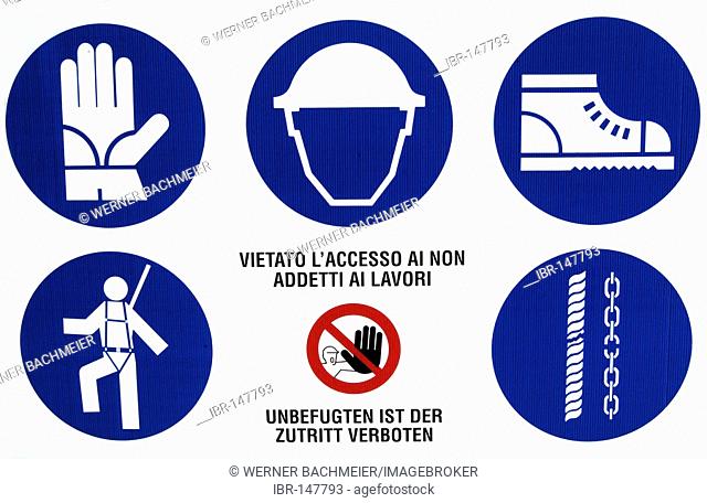 Caution label to protect the employee on the construction site - Italy