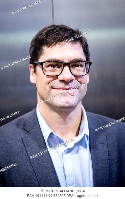 07 November 2019, Hamburg: Hosea-Che Dutschke, Director of the Health and Care Department in Aarhus (Denmark), after an interview with the German Press Agency