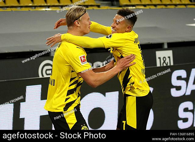 Erling HAALAND (DO) cheers after his goal to 2: 0 with Jadon SANCHO (DO), jubilation, jubilation, joy, cheers, soccer 1st Bundesliga, 6th matchday