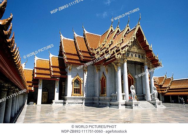 Wat Benchamabophit, the Marble Temple, houses 52 Budda statues from India China and Japan Date: 22 02 2008 Ref: ZB892-111751-0060 COMPULSORY CREDIT: World...