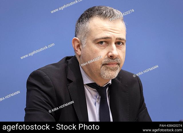 Dr. Max Markus Mutschler, chairman of the GKKE's defense exports specialist group, recorded at a federal press conference on the 2023 defense export report of...
