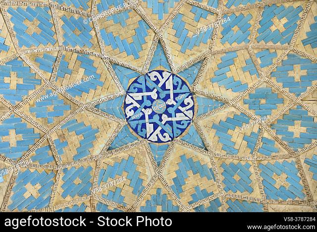 Iran, Yazd, Jameh mosque (Friday mosque), Elaborately decorated cupola