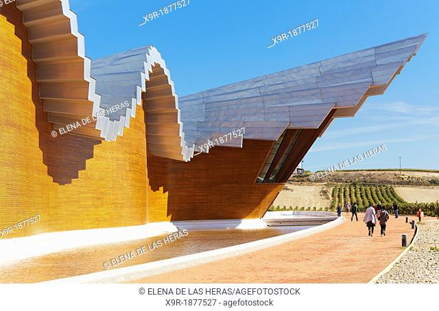 Ysios winery by architect Santiago Calatrava  Laguardia  Rioja alavesa wine route  Alava  Basque country  Spain