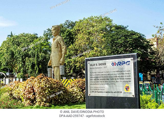 Dabbawala Statue, Haji Ali, Tardeo, Mumbai, Maharashtra, India, Asia