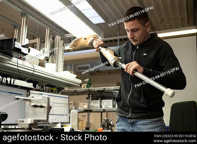 FILED - 02 March 2023, Lower Saxony, Duderstadt: An employee checks a prosthesis at the company headquarters of orthopedic technology manufacturer ottobock