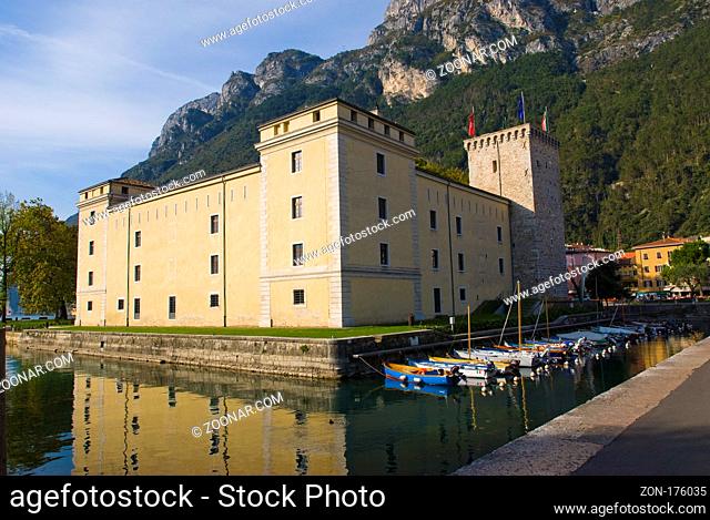 Burg, Riva del Garda, Gardasee, Gardisienne Occidentale, Trentino, Italien |Castle, Riva del Garda, Lake Garda, Trentino Italy