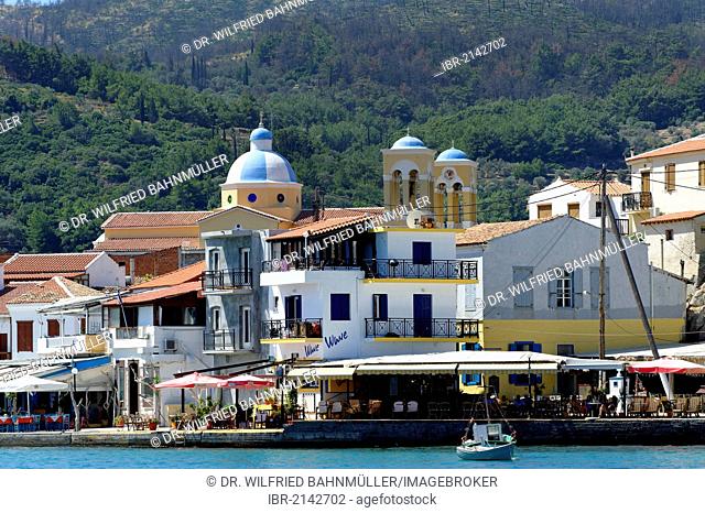 Harbour of Kokkari, with the church of Agios Nikolaos, Samos island, southern Sporades, Aegean sea, Greece, Europe