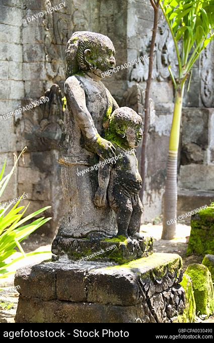Pura Meduwe Karang is a Hindu temple at Kubutambahan approximately 12 km east of Singaraja in northern Bali.<br/><br/> The temple built in 1890 is dedicated to...