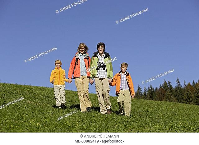 Family, hiking