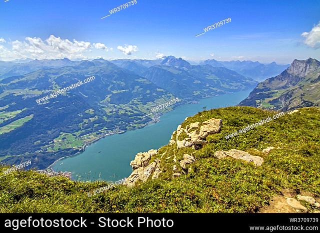 Blick vom Chäserrugg zum Walensee, Schweiz