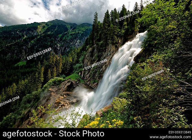 Krimml Waterfalls - Austria. Krimmler Wasserfälle - Österreich