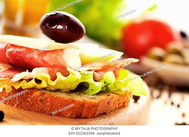 Prosciutto and cheese sandwich