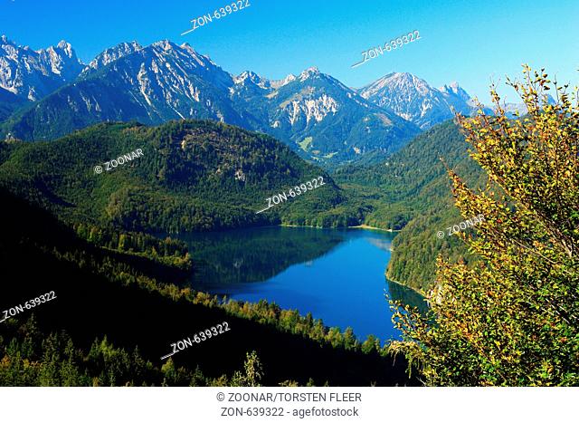 Der Alpsee bei den Schlössern Neuschwanstein und Hohenschwangau