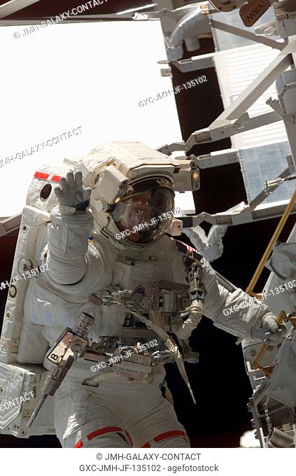 Astronaut Patrick Forrester, STS-117 mission specialist, participates in the mission's fourth and final session of extravehicular activity (EVA)