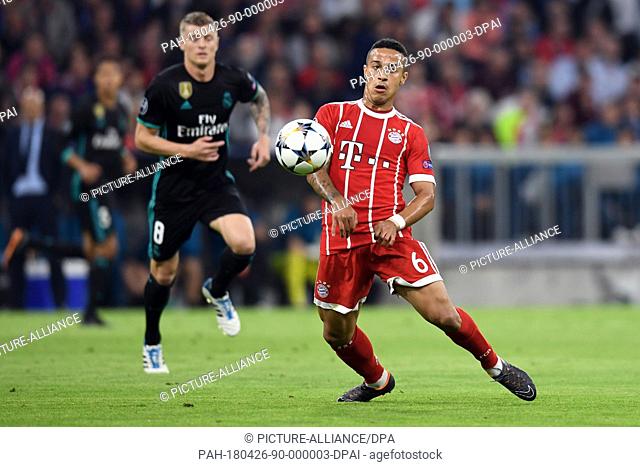 25 April 2018, Germany, Munich: Soccer, Champions League, knockout round, semi-final, first-leg, Bayern Munich vs. Real Madrid