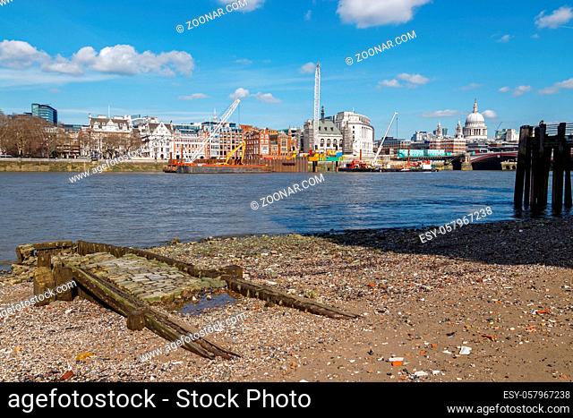 LONDON/UK - MARCH 21 : View down the Thames to St Pauls Cathedral in London on March 21, 2018. One Unidentified Person
