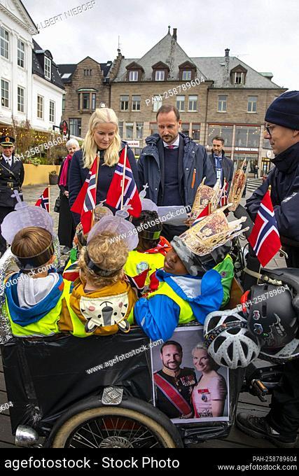Crown Prince Haakon and Crown Princess Mette-Marit of Norway in Fredrikstad, on September 30, 2021, to visit Caf? Hanco, Gamlebyen and Gansr?dbukta (reservat)...