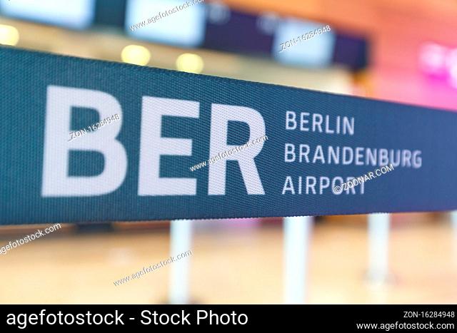 Berlin, Deutschland - 28. Oktober 2020: Neuer Flughafen Berlin Brandenburg BER Willy Brandt Airport Terminal 1 in Deutschland