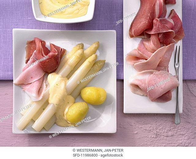 Asapargus with lime hollandaise and a ham platter