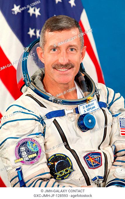 NASA astronaut Dan Burbank, Expedition 29 flight engineer and Expedition 30 commander, attired in a Russian Sokol launch and entry suit