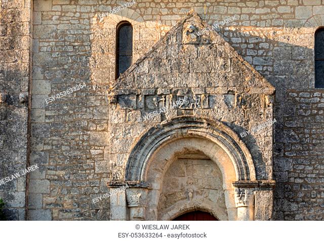 Old Church in hamlet de Saint Georges de Montagne near Saint Emilion, Gironde, France