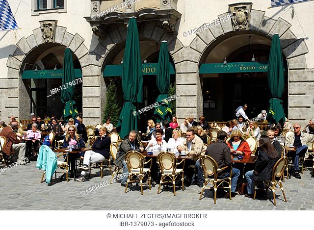 Schubecks, bistro, coffeehouse and restaurant Orlando, terrace on the Platzl square, old town, Munich, Upper Bavaria, Bavaria, Germany, Europe