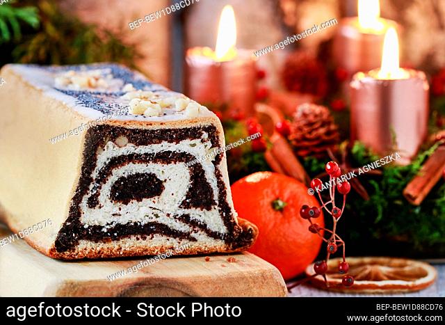 Christmas poppy seed cake. Festive dessert