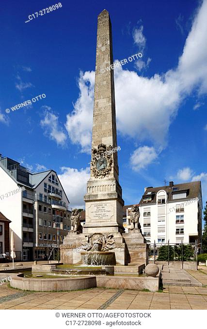 D-Worms, Rhine, Upper Rhine, Rhenish Hesse, Rhine-Neckar area, Rhine-Main district, Rhineland-Palatinate, Ludwig Monument on the Ludwigsplatz in honour of Louis...
