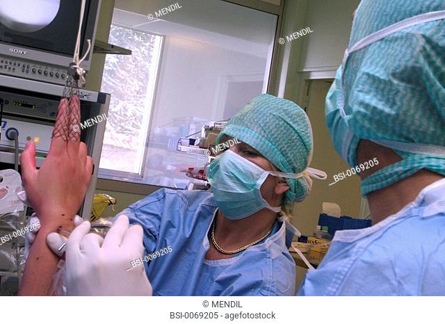 ARTHROSCOPY<BR>Photo essay from clinic.<BR>Reims, France. Arthroscopic surgery on wrist