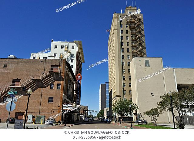 Jefferson Theatre with San Jacinto Building in the background, Fannin Street in downtown Beaumont, Texas, United States of America, North America