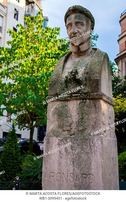 Statue of Pierre de Ronsard in Auguste-Mariette-Pacha square in a sunny day. Latin Quarter, Paris, France