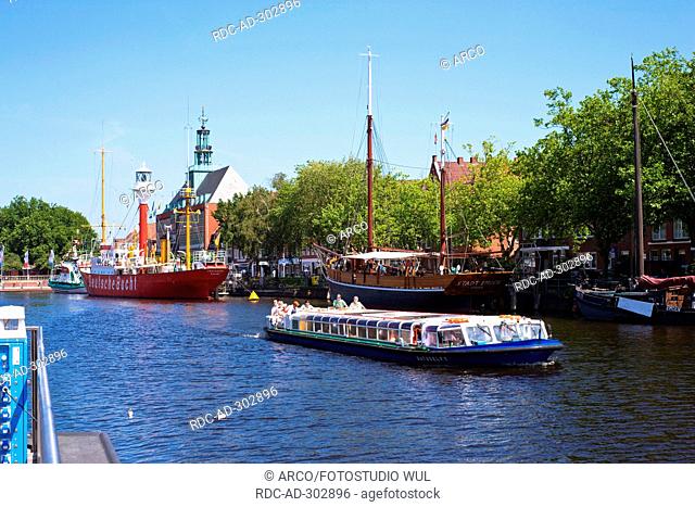 Harbour tour, pleasure boat Ratsdelft, Ratsdelft, Emden, Eastern Friesland, Lower Saxony, Germany