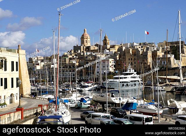 Blick von Senglea auf Vittoriosa und den Yachthafen, Malta