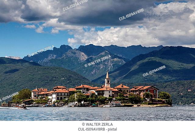 Isola dei Pescatori, Lake Maggiore, Piedmont, Lombardy, Italy